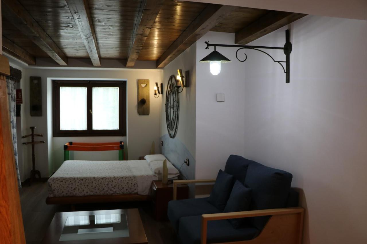 Apartamentos Rurales Casa Lafuente Luquiano Exterior foto